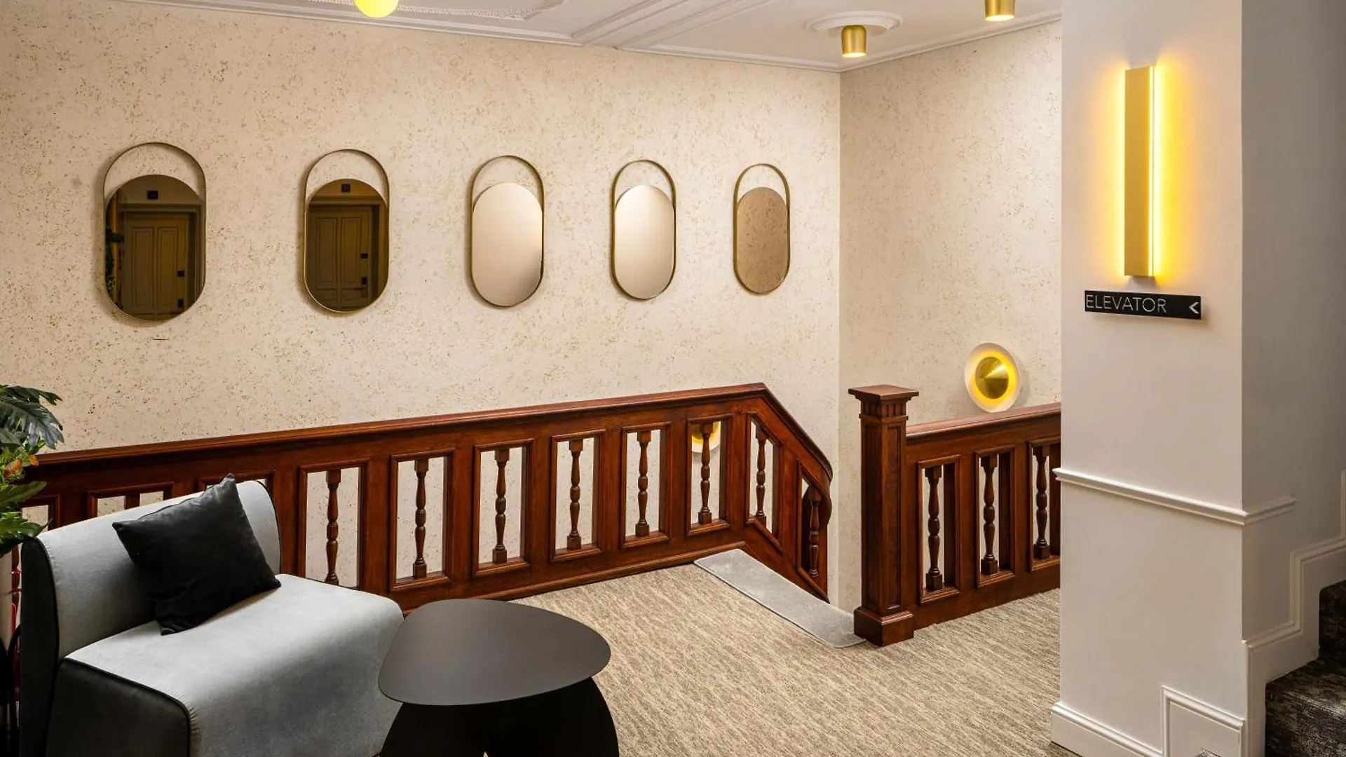 Ecletico Villa Bucharest 4*,  Romania