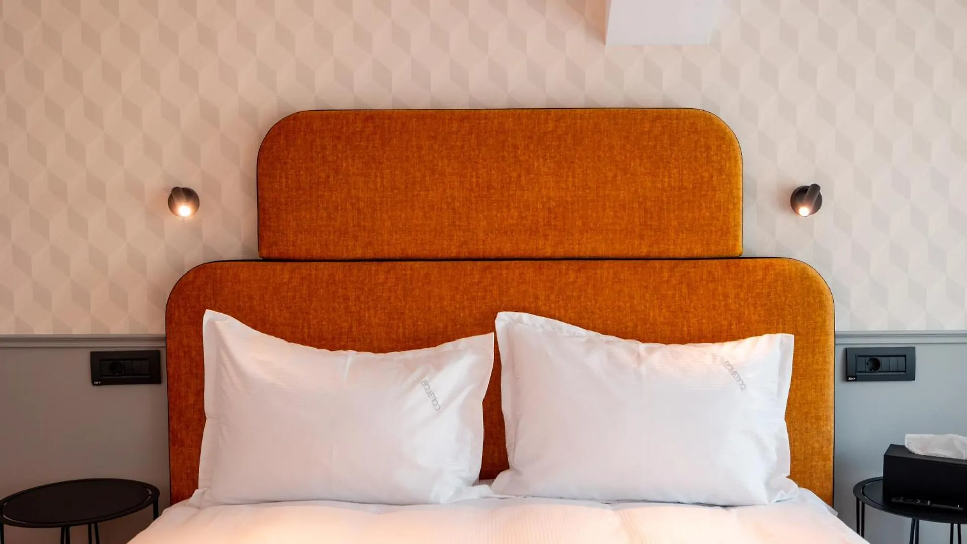 Ecletico Villa Bucarest 4*,